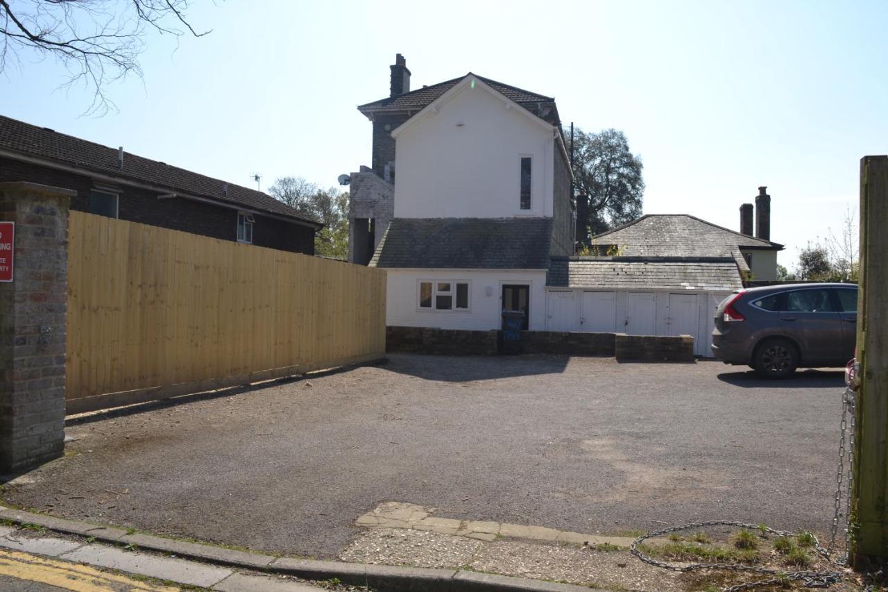 Mayflower 2 Bed Boutique Apartment - Stayseekers Salisbury Exterior foto